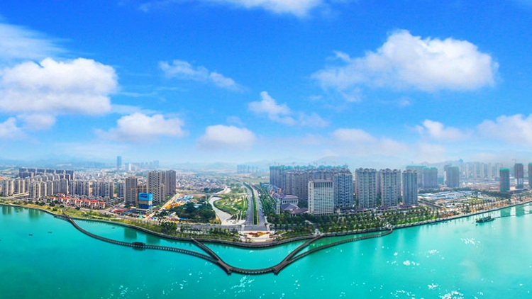 第三屆汕尾發(fā)展大會 現(xiàn)場簽約項(xiàng)目30個(gè)攬資457.57億元