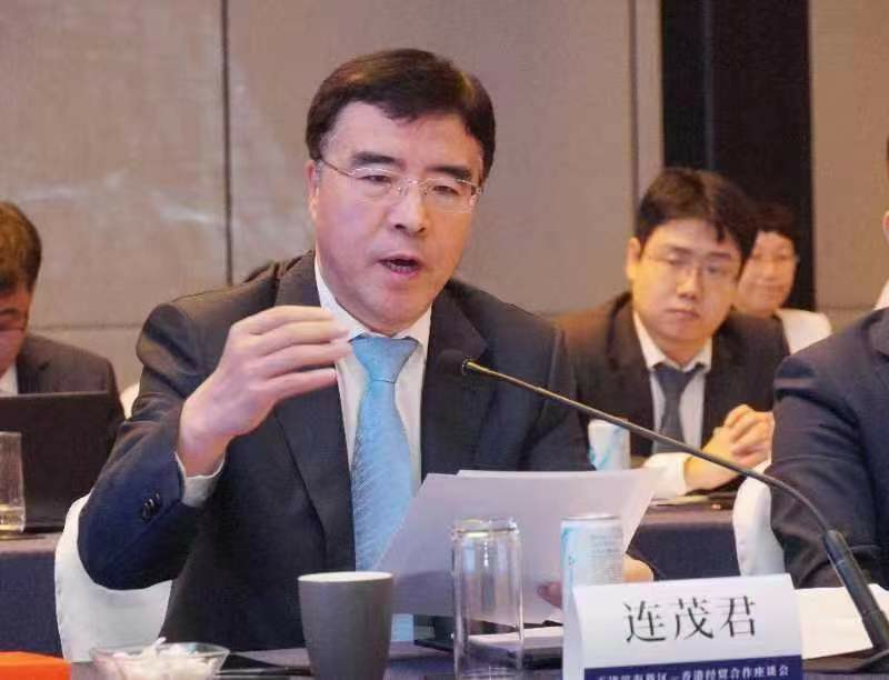 天津?yàn)I海新區(qū)在港舉行經(jīng)貿(mào)合作座談會(huì)