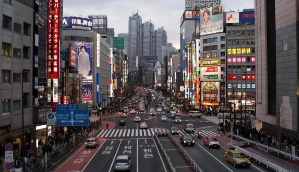 日本第三季度實(shí)際GDP環(huán)比降0.5%