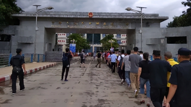 雲(yún)南保山警方：非法滯留緬北地區(qū)人員，年底前必須回國返鄉(xiāng)