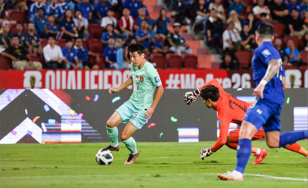 有片丨習(xí)近平評(píng)國(guó)足挫泰國(guó)隊(duì)：僥幸成分大 不敢肯定水平