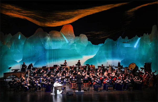 在古典音樂中盡享中國傳統(tǒng)節(jié)日之美 龍崗民樂周開幕