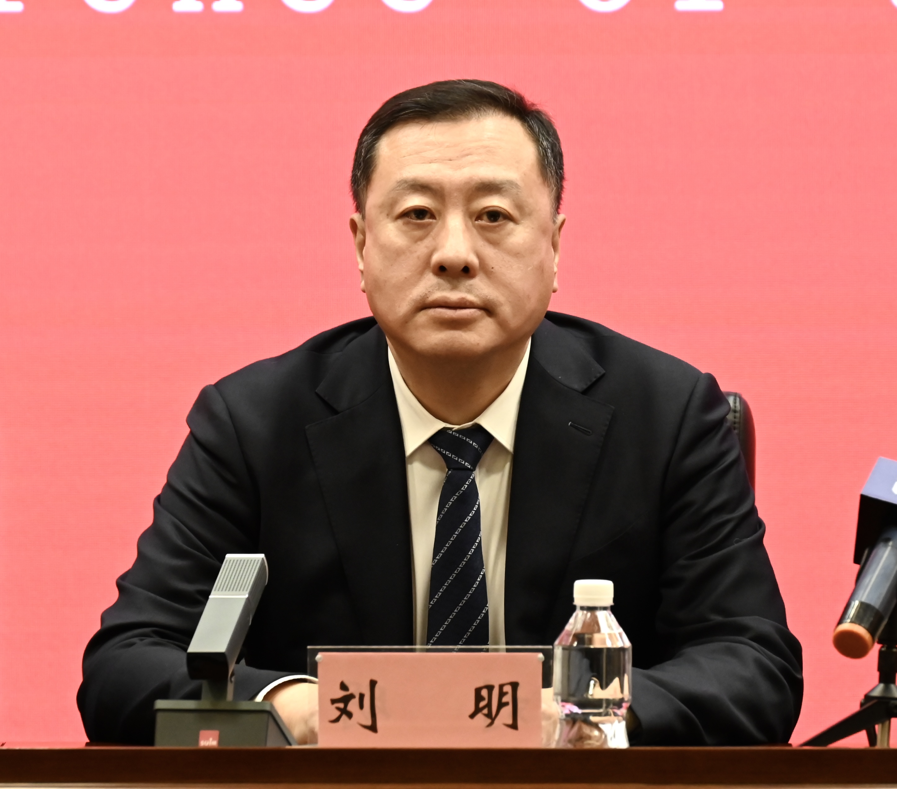 哈爾濱市1-10月進(jìn)出口總值實(shí)現(xiàn)399.5億元