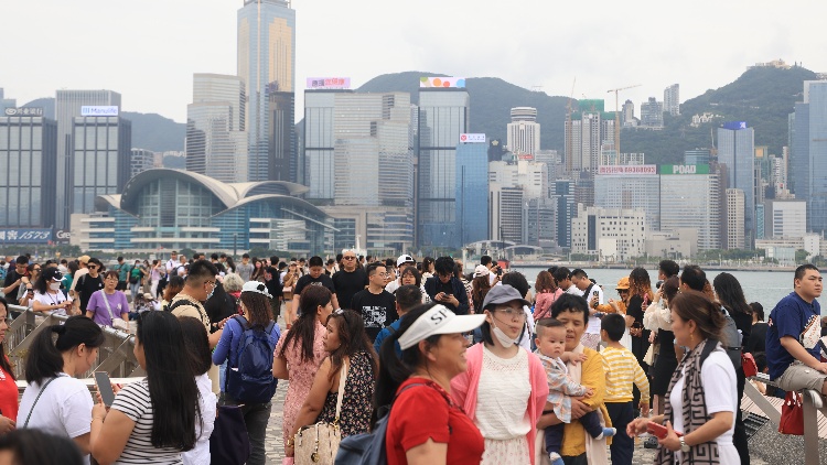 【商報(bào)時(shí)評(píng)】願(yuàn)景：手握灣事通 灣區(qū)萬事通