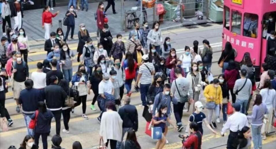 11月強(qiáng)積金人均料賺九千九 全年有望錄正回報(bào)