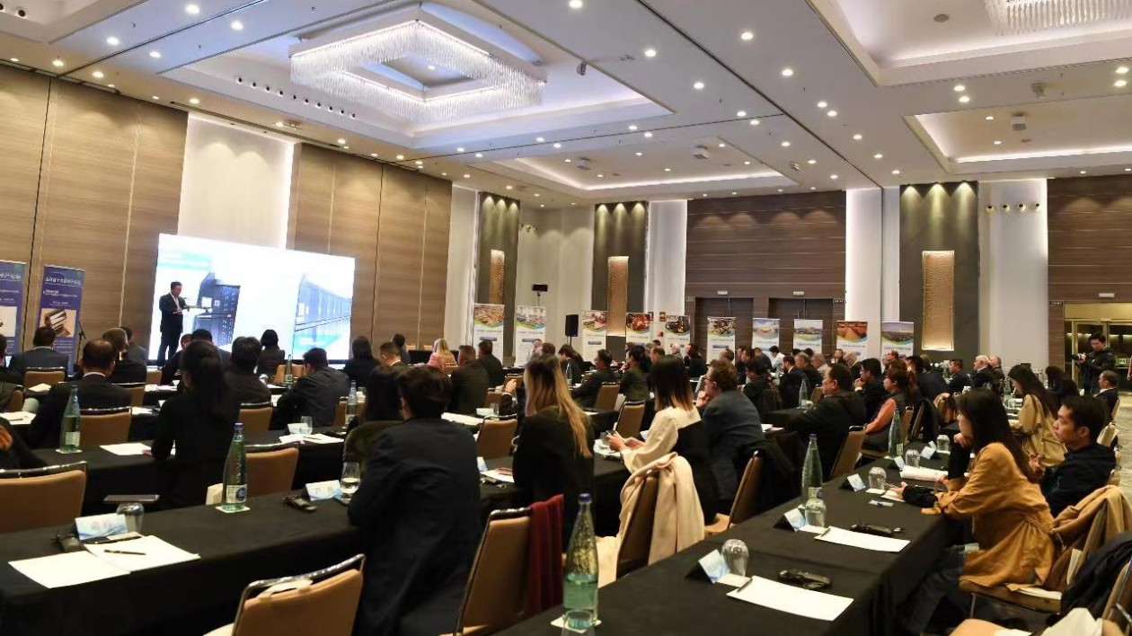 中國(guó)（山西）—西班牙（巴塞隆拿）經(jīng)貿(mào)合作交流會(huì)在巴塞隆拿舉辦