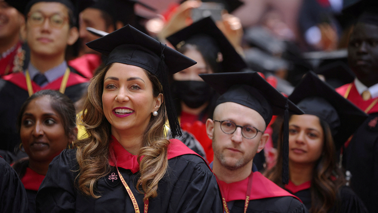 錢能買到幸福？調(diào)查指美國人財(cái)務(wù)幸福門檻為120萬美元