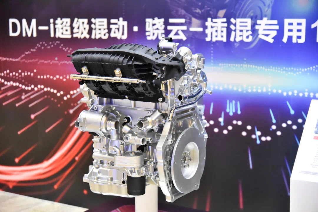 不服來辯，增程還真「碰瓷」不了插混