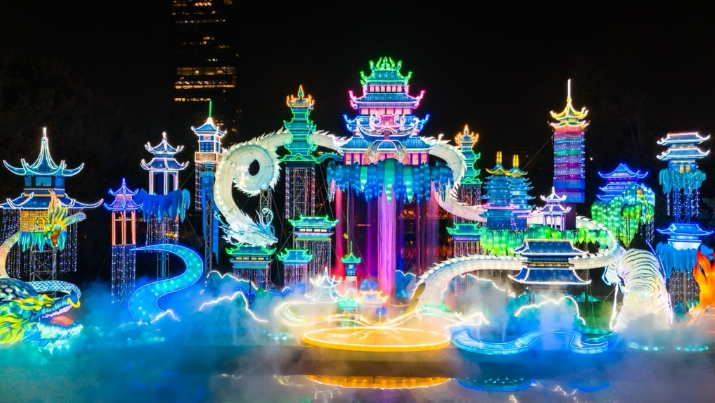 錦繡中華首次全園亮燈 52萬㎡燈海點亮鵬城