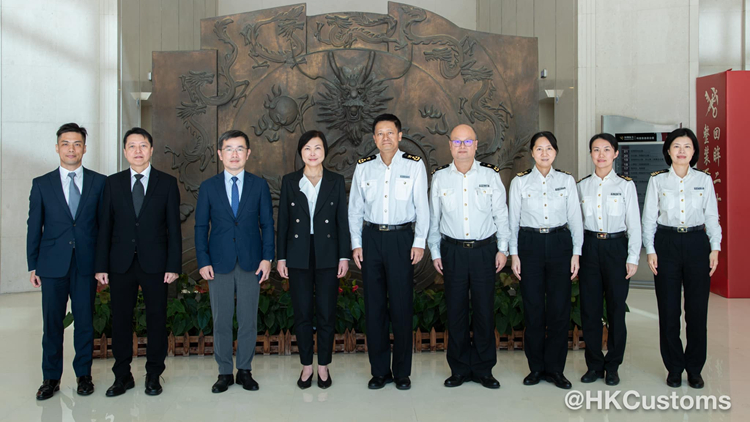 港深海關(guān)開會(huì)提前作出部署 確?？诎稌惩?便利內(nèi)地選民回港投票