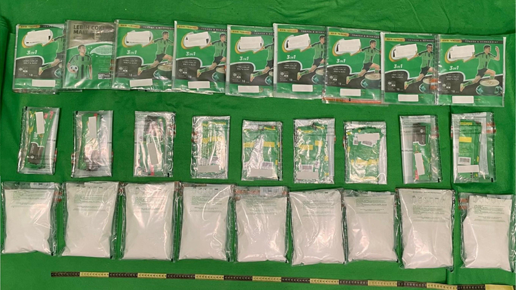 海關(guān)偵破2宗旅客販毒案 機(jī)場檢值630萬元可卡因