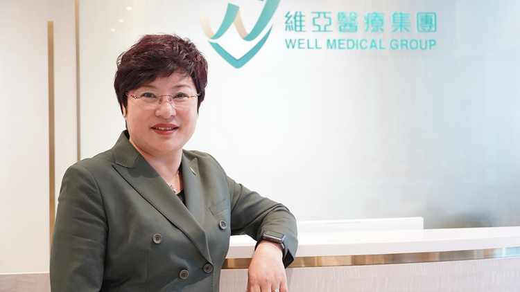 香港維亞醫(yī)療集團創(chuàng)辦人朱華鳳 以誠待人以信立業(yè)