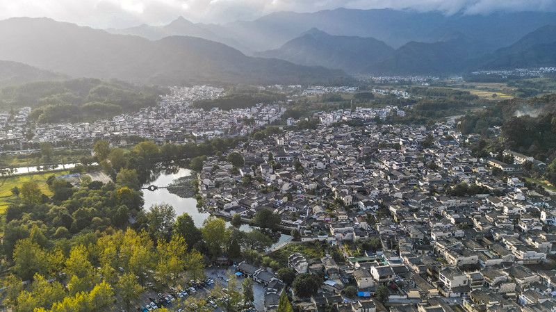 傳承創(chuàng)新健全產(chǎn)業(yè)鏈條 皖黟縣推徽派古建產(chǎn)業(yè)高質(zhì)量發(fā)展