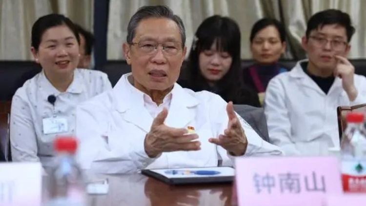 鍾南山：不主張長(zhǎng)期佩戴口罩