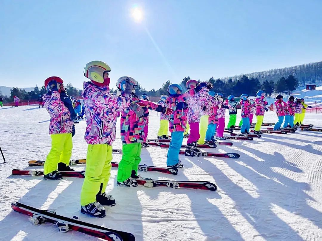 黑龍江寶清：「百萬青少年上冰雪」活動(dòng)如火如荼