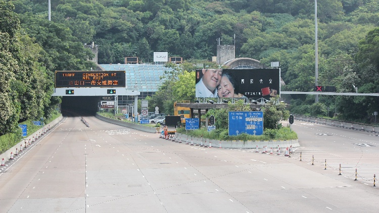 香港仔隧道實施「易通行」大致順利 運輸署籲獲批車主完成三步曲