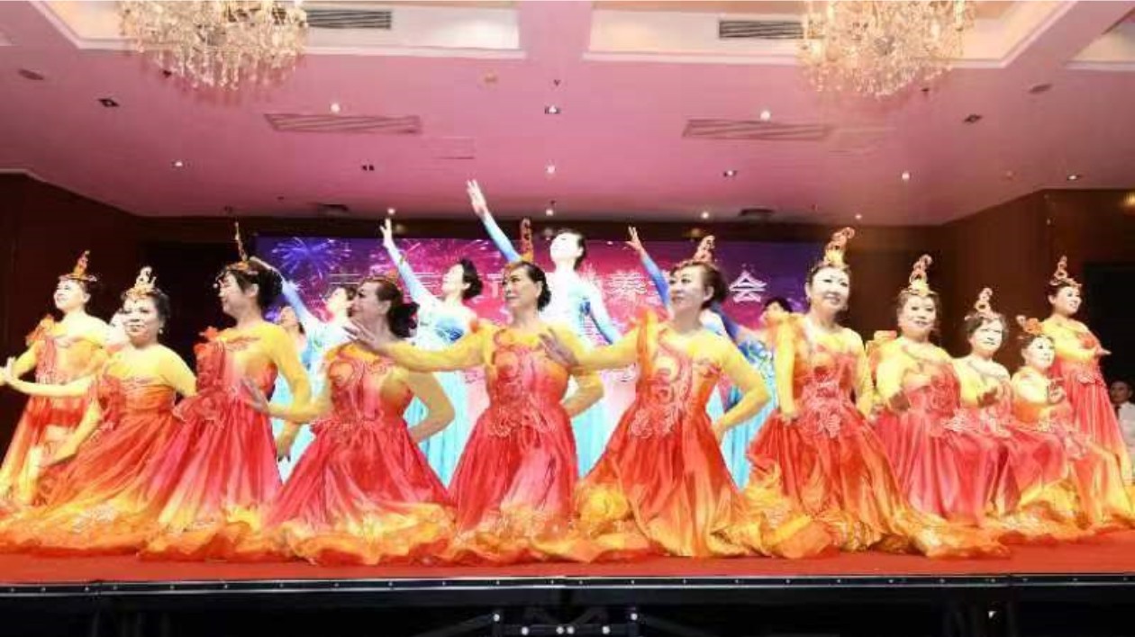 三亞市異地養(yǎng)老協(xié)會建會十周年大會圓滿舉行