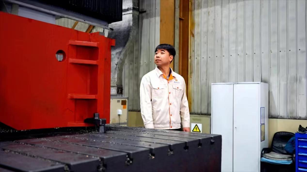 瀋陽(yáng)鐵西人講勞模故事：技術(shù)創(chuàng)新青年領(lǐng)頭人董明