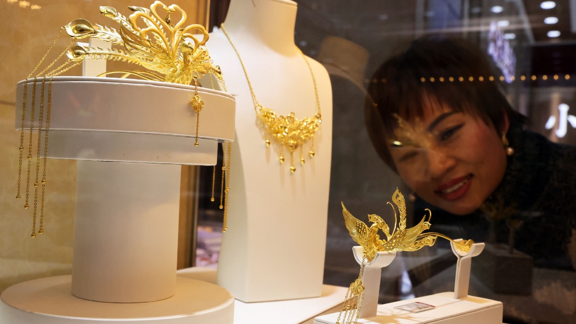 【商界心聲】黃金價(jià)格穩(wěn) 宜長期投資