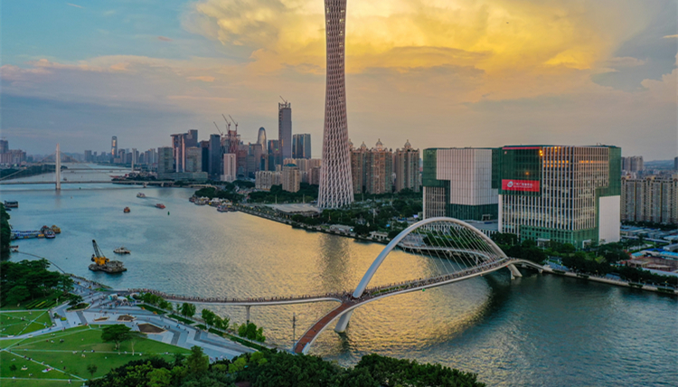 廣州辦公樓淨(jìng)吸納量從低位回升  跨境電商帶動華南物流倉儲市場逆市上揚