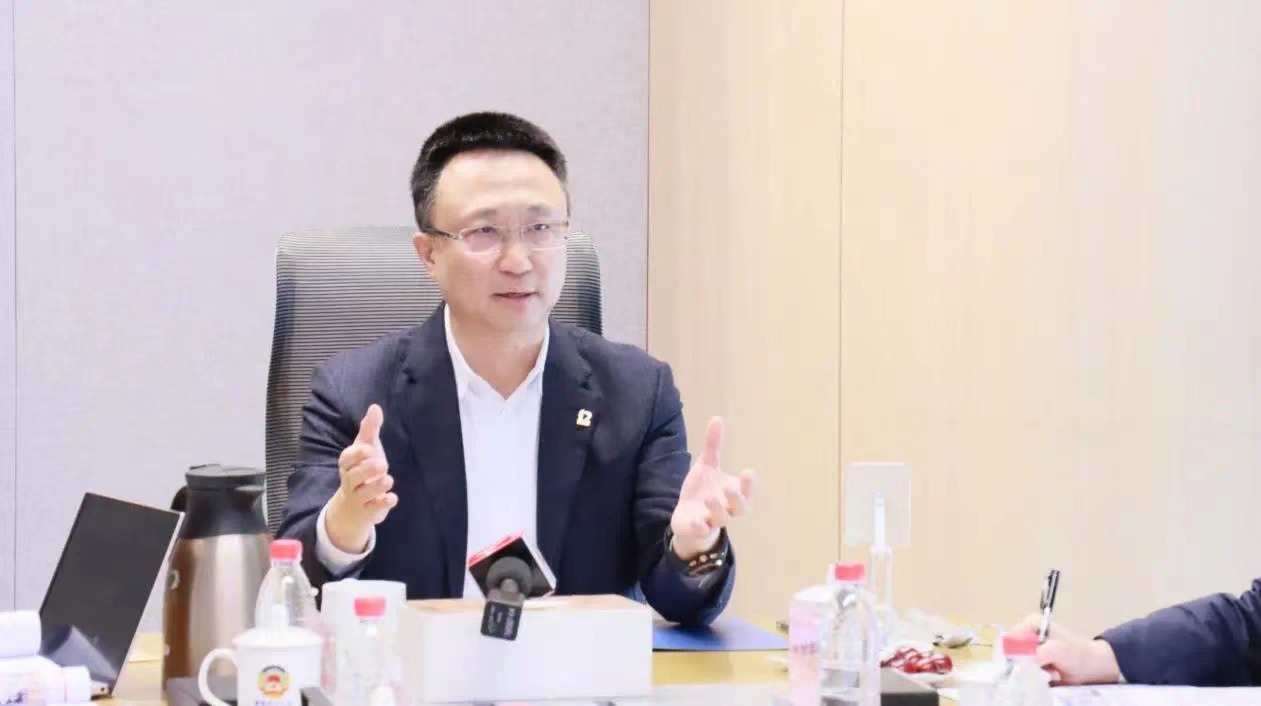 廣東省政協(xié)常委曹志偉：探索委員履職新模式  建議加強(qiáng)對政協(xié)委員工作室建設(shè)和扶持