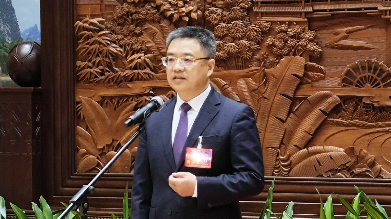 【廣西兩會(huì)】王雄昌： 欽州建設(shè)高水平開放濱海運(yùn)河城市