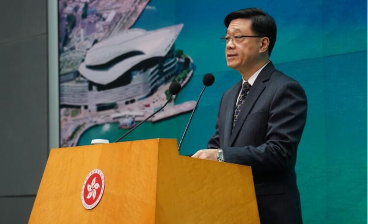 李家超：應確?！痘痉ā返?3條立法具前瞻性