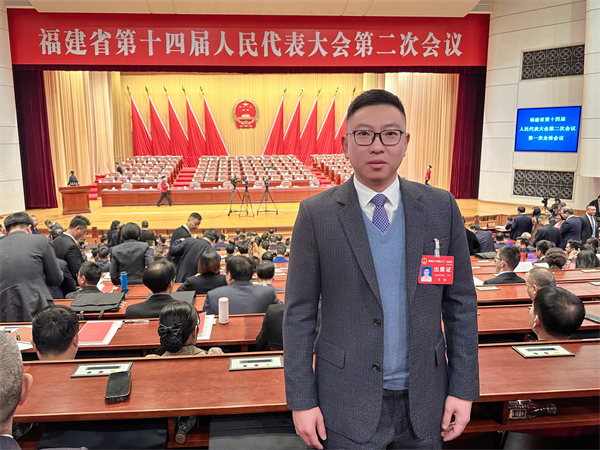 省人大代表呂錡建議：嚴厲懲治影響民企發(fā)展的內(nèi)部人員犯罪