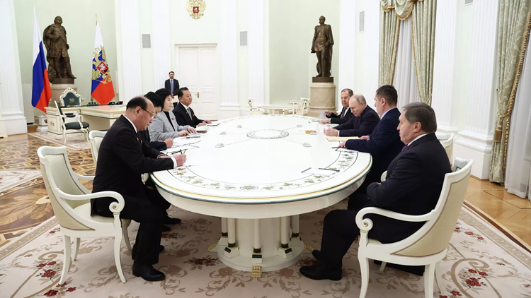 【鑪峰遠眺】百年變局呈現(xiàn)加速徵兆