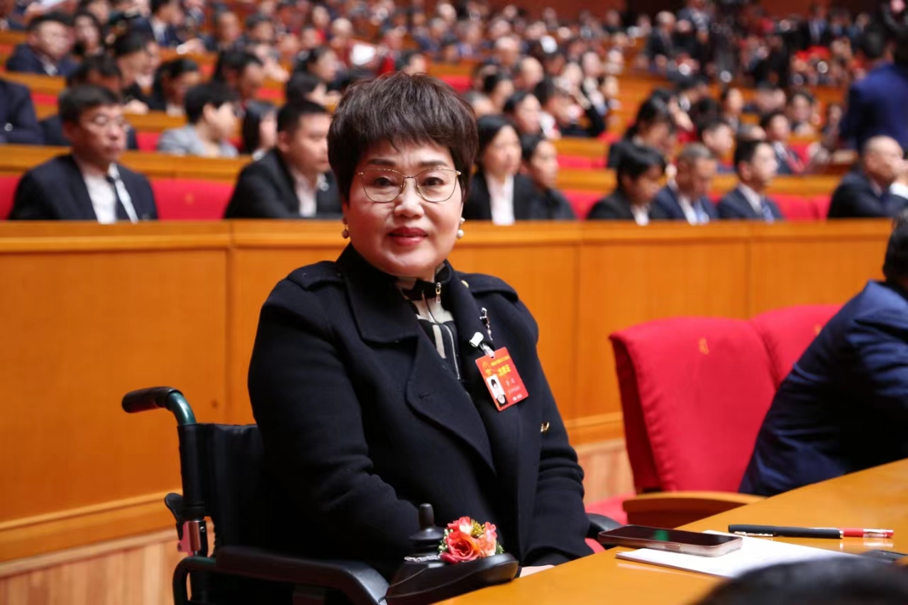 李麗代表：提升無障礙環(huán)境，讓服務(wù)更具溫度