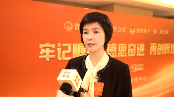 【視頻】黑龍江兩會丨省政協(xié)委員時偉俠：做好「三心」服務(wù) 客戶口碑是我們安身立命根本