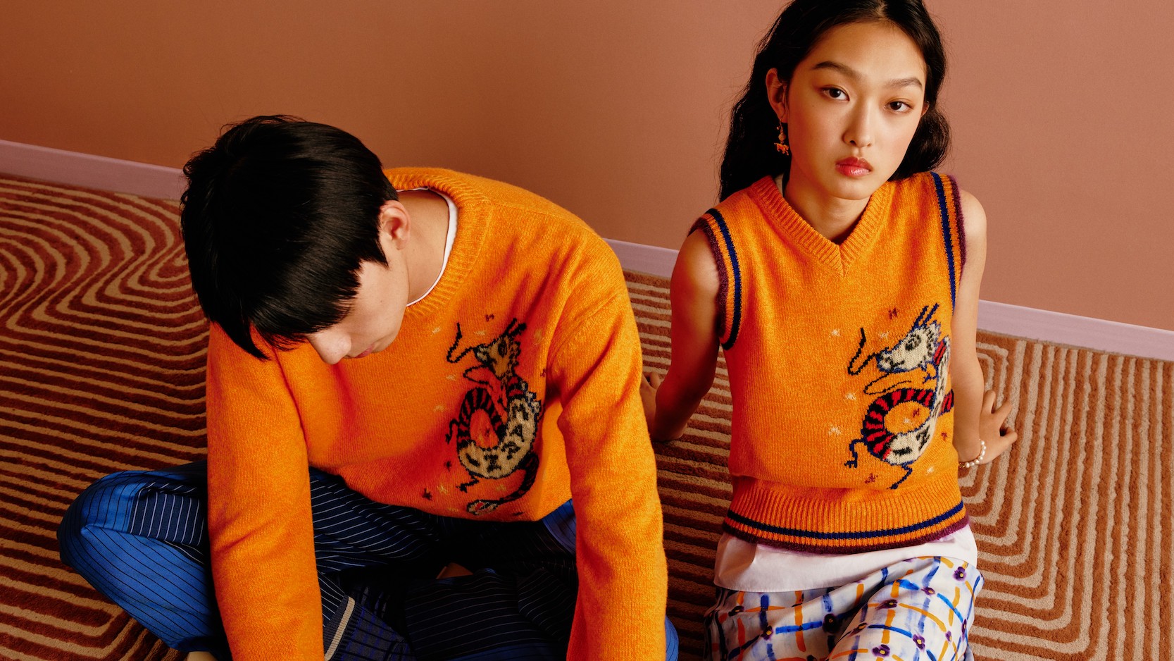 【時(shí)尚】色彩鮮明！休閒隨性風(fēng)的龍年限定服飾