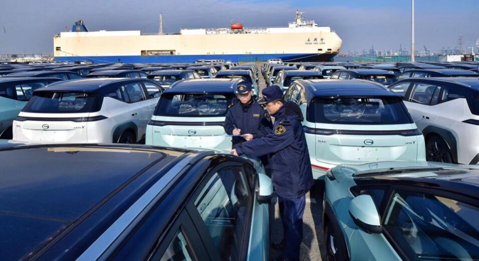 2023年廣州海關(guān)關(guān)區(qū)企業(yè)汽車出口增長(zhǎng)89.6%超11萬(wàn)輛