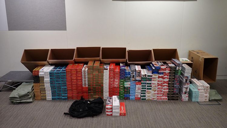 海關(guān)搗破觀塘工廈私煙倉庫 檢值27萬懷疑私煙 拘1人