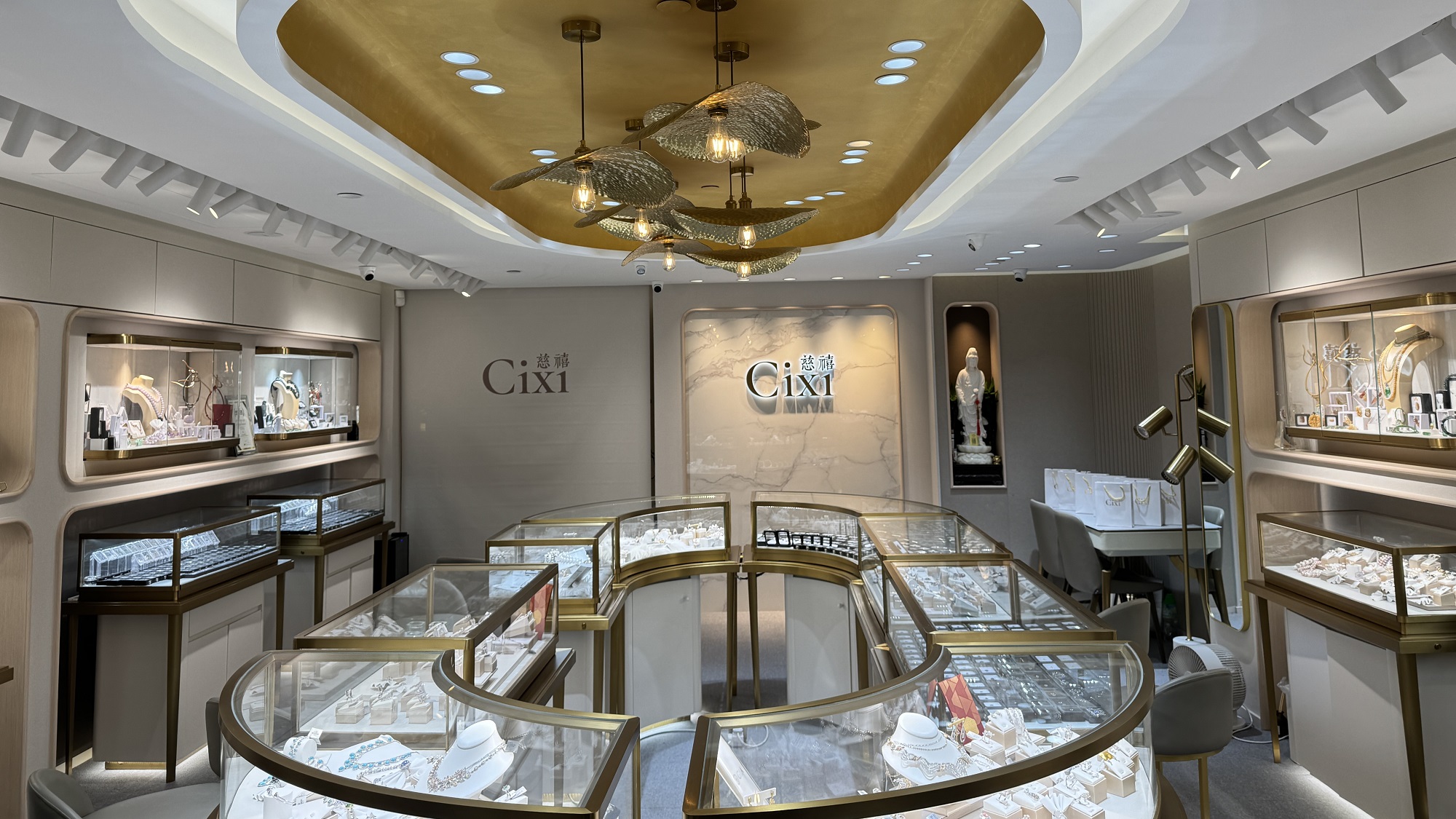 【時(shí)尚】如何鑒賞及保養(yǎng)珍珠？聽(tīng)專家怎樣說(shuō)