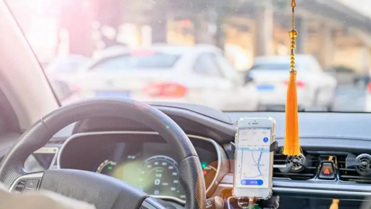 上?；謴?fù)浦東機場區(qū)域內(nèi)網(wǎng)約車運營服務(wù)