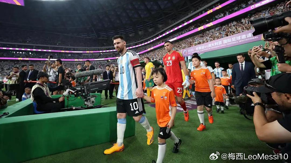 美斯微博回應(yīng)：希望有機(jī)會回來為香港球迷獻(xiàn)上比賽