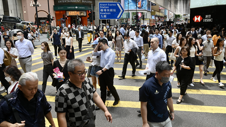 去年本港人口750.3萬 按年升0.4% 復(fù)常後連續(xù)第二年增長