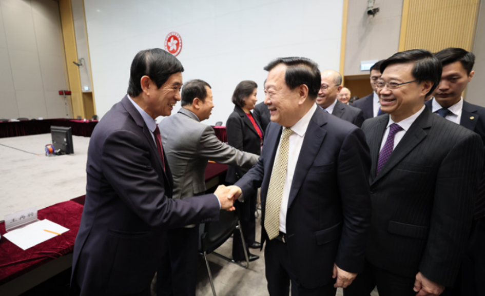 【港事講場】中央全力支持香港拼經(jīng)濟(jì)謀發(fā)展