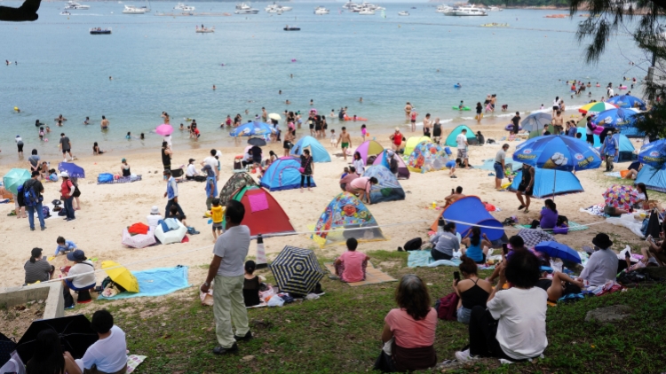 數(shù)個(gè)泳灘懸掛紅旗懸掛紅旗 康文署提醒請(qǐng)勿游泳