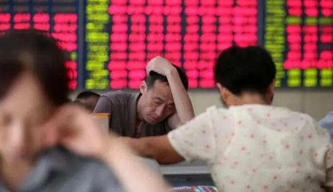 【A股午評】滬指震盪調(diào)整跌0.39% 煤炭股逆勢走強(qiáng)