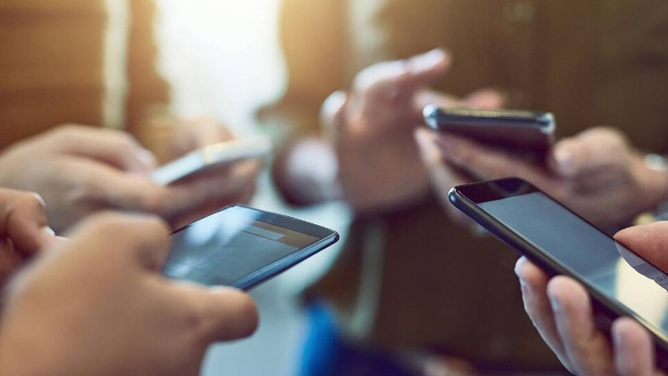 中國網民規(guī)模達10.92億人 互聯(lián)網普及率達77.5%