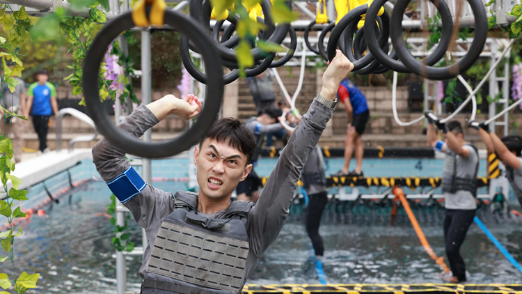 逾400人參與警方八鄉(xiāng)障礙賽 加強(qiáng)青少年認(rèn)識(shí)警隊(duì)