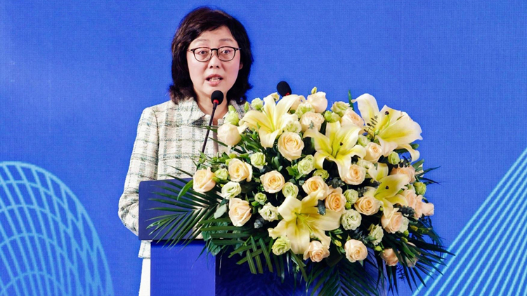 甯漢豪率團(tuán)出席內(nèi)地與香港建築論壇 冀提高大灣區(qū)建築及基建水平