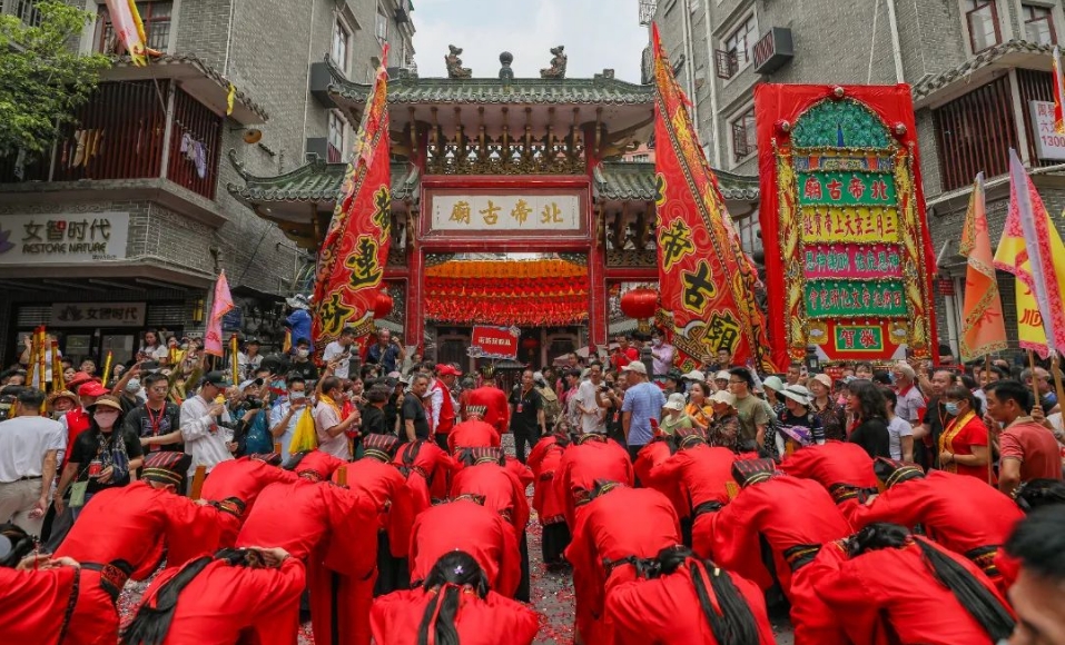 可乘跨境巴士往返！清明節(jié)假期港澳臺同胞逛深圳最大規(guī)模廟會