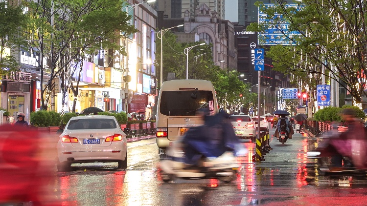 中央氣象臺：6日20時至7日20時江西、福建、廣東部分地區(qū)有大到暴雨