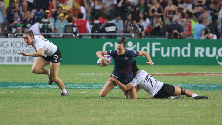 圖集｜【香港七欖】女隊(duì)輕取美國(guó) 男隊(duì)擊敗法國(guó) 新西蘭包辦銀盃孖寶成功衛(wèi)冕