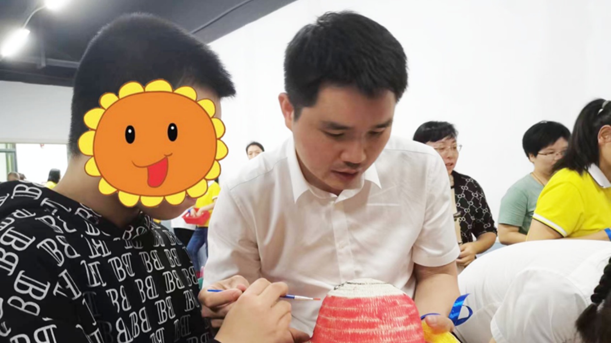 點亮「星夢」 耒陽市舉辦第一屆世界自閉癥關注日公益主題活動