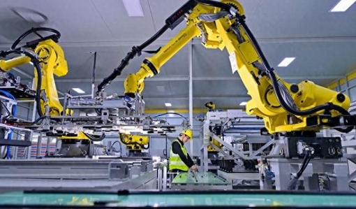 七部門推動工業(yè)領域設備更新 先進產(chǎn)能比重持續(xù)提高