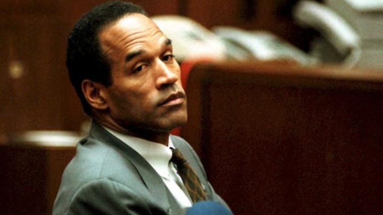 ?美國(guó)前橄欖球明星辛普森因癌癥離世 殺妻案曾轟動(dòng)全美